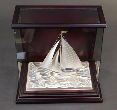 Silver yacht 5 Cutter Slope Case